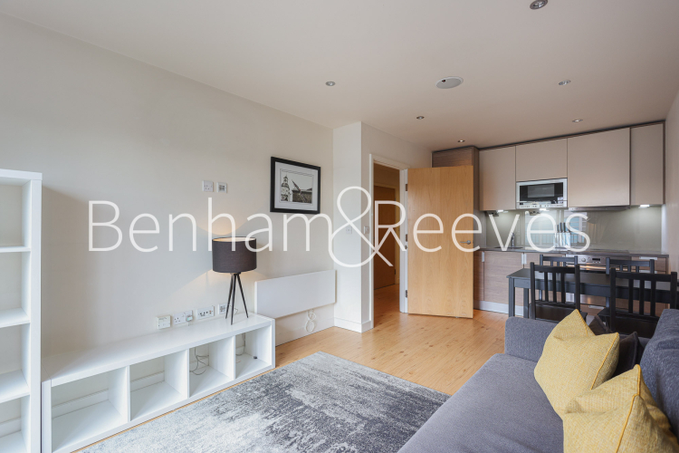 1  bedroom flat to rent in Heritage Avenue, Beaufort Park, NW9-image 20