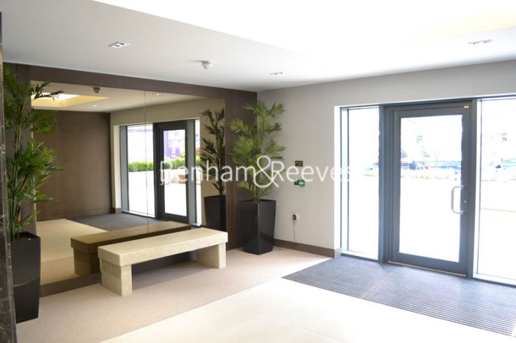 1  bedroom flat to rent in Boulevard Drive, Colindale, NW9-image 7
