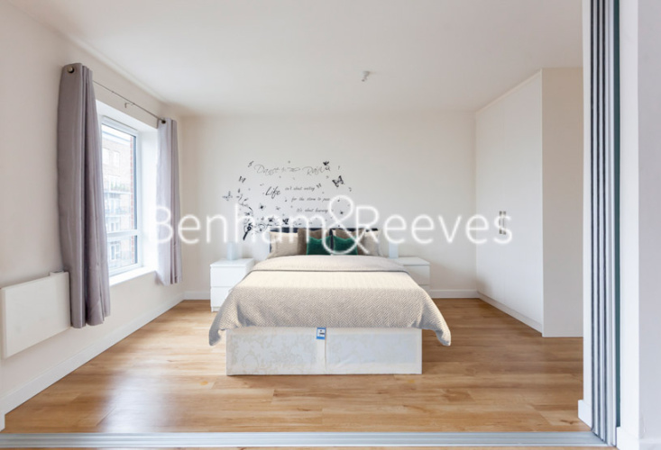 1  bedroom flat to rent in East Drive, Colindale, NW9-image 3