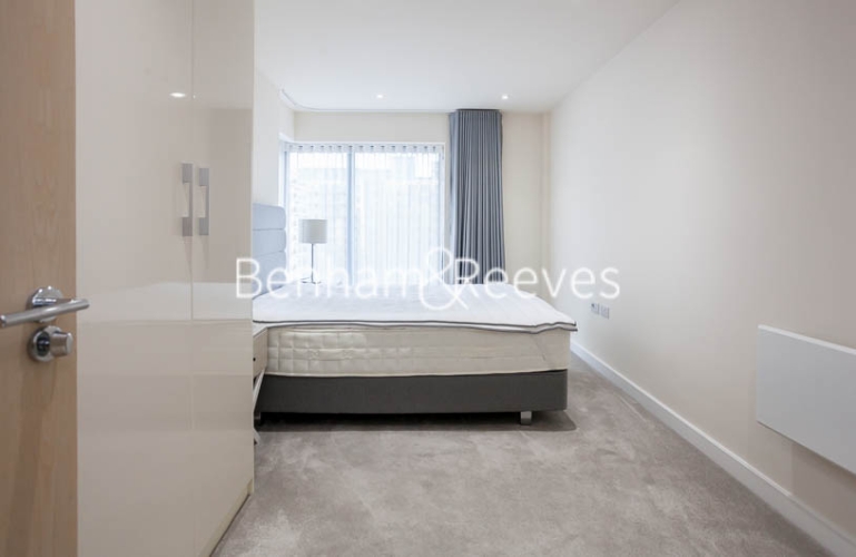 2  bedrooms flat to rent in Beaufort Square, Colindale, NW9-image 11