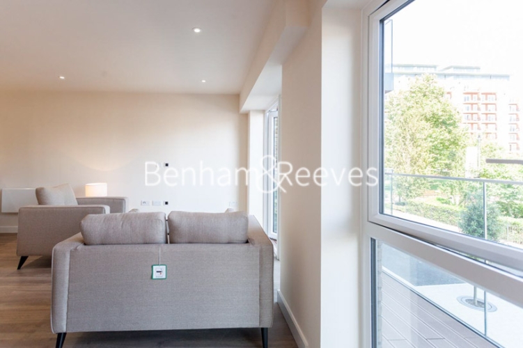 1  bedroom flat to rent in Beaufort Square, Colindale, NW9-image 7
