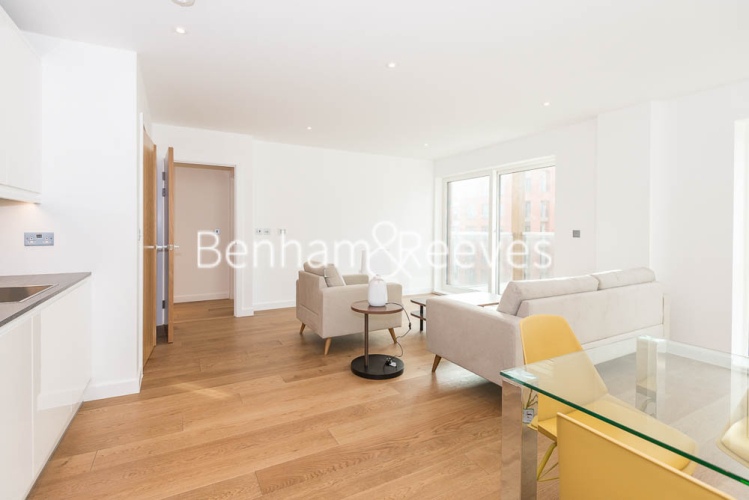 1  bedroom flat to rent in Lismore Boulevard, Colindale, NW9-image 5