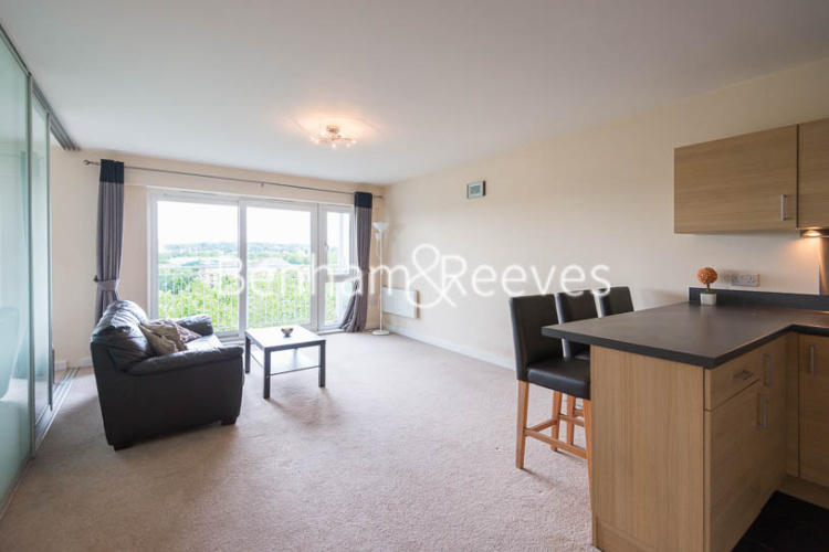 1  bedroom flat to rent in Heritage Avenue, Colindale, NW9-image 1