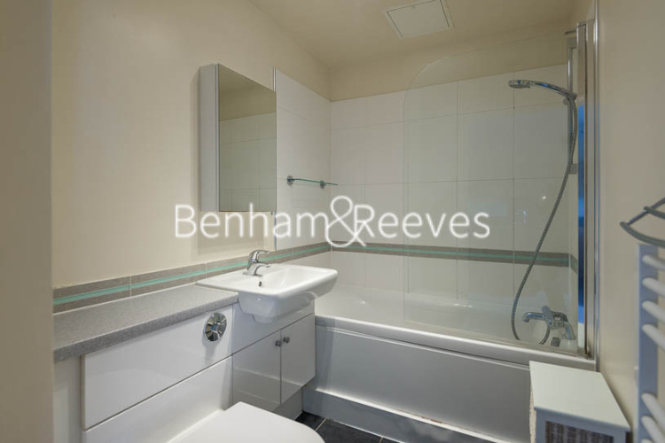 1  bedroom flat to rent in Heritage Avenue, Colindale, NW9-image 4