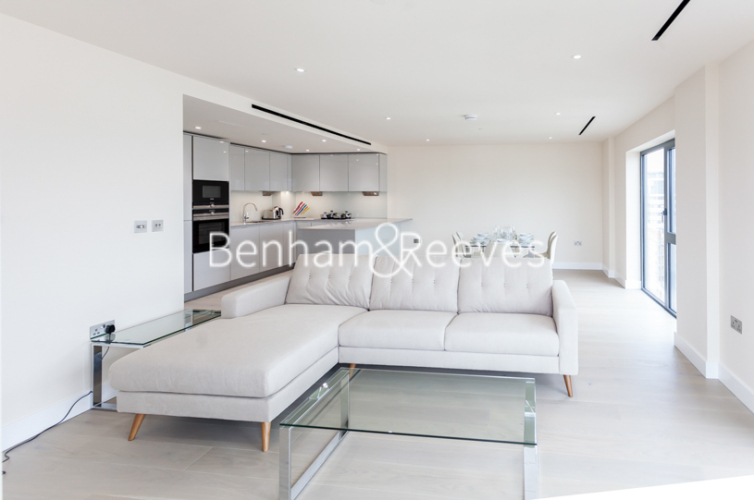 3 bedrooms flat to rent in Beaufort Square, Colindale, NW9-image 1