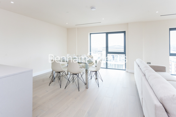 3 bedrooms flat to rent in Beaufort Square, Colindale, NW9-image 9