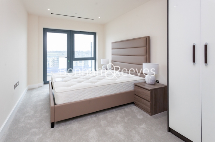 3 bedrooms flat to rent in Beaufort Square, Colindale, NW9-image 10