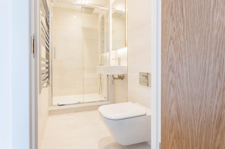 2  bedrooms flat to rent in Thunrey Close, Colindale, NW9-image 9
