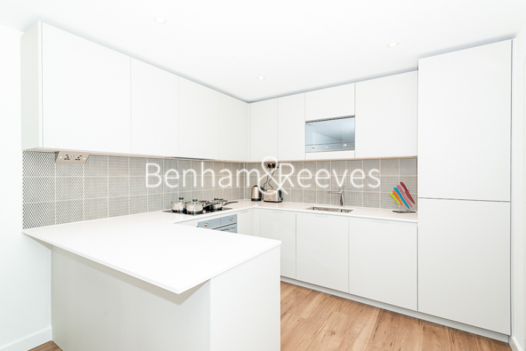 2  bedrooms flat to rent in Caversham Road, Colindale, NW9-image 2
