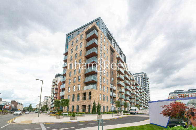 2  bedrooms flat to rent in Caversham Road, Colindale, NW9-image 6