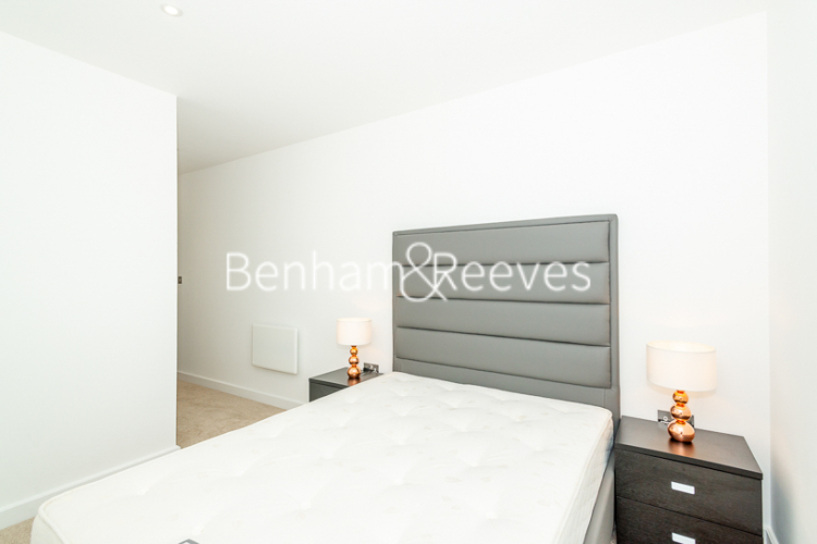 2  bedrooms flat to rent in Caversham Road, Colindale, NW9-image 9