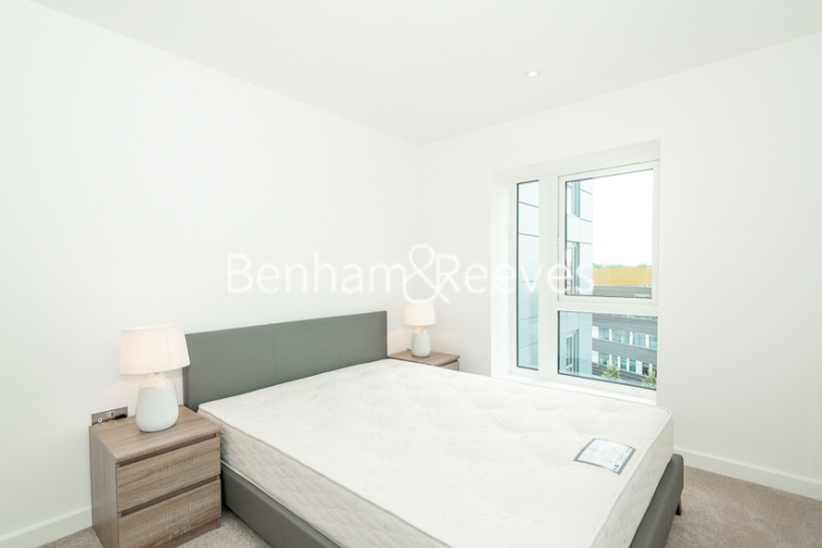 2  bedrooms flat to rent in Caversham Road, Colindale, NW9-image 10