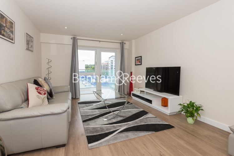 2  bedrooms flat to rent in Beaufort Square, Colindale, NW9-image 1