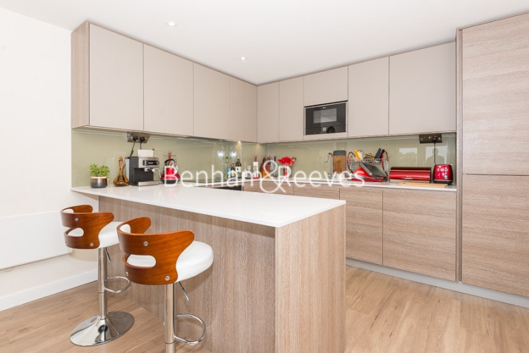 2 bedrooms flat to rent in Beaufort Square, Colindale, NW9-image 2