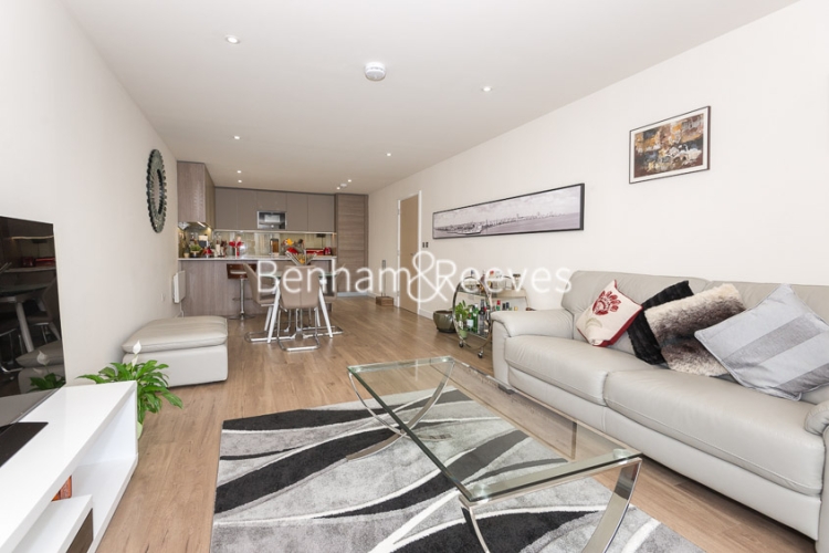 2 bedrooms flat to rent in Beaufort Square, Colindale, NW9-image 12