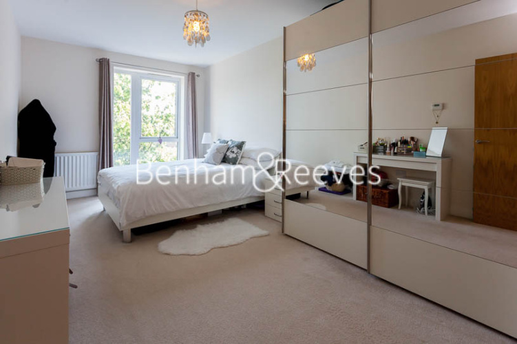 1  bedroom flat to rent in Observer Close, Colindale, NW9-image 3