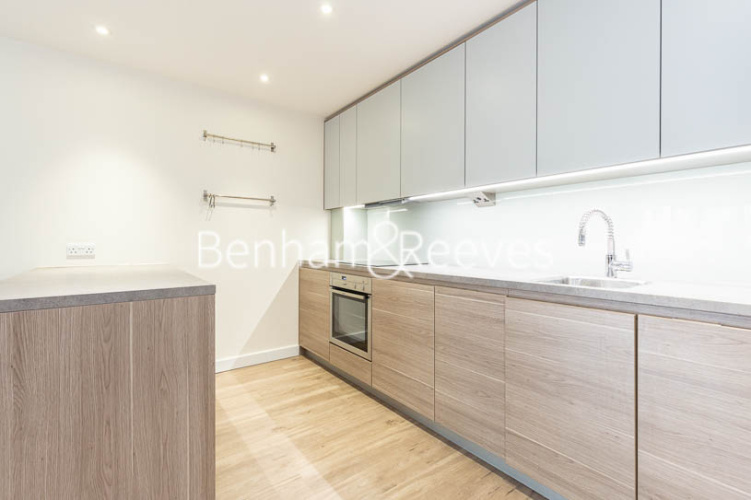 2  bedrooms flat to rent in Boulevard Drive, Colindale, NW9-image 2