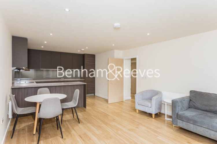 2 bedrooms flat to rent in Beaufort Square, Colindale, NW9-image 15