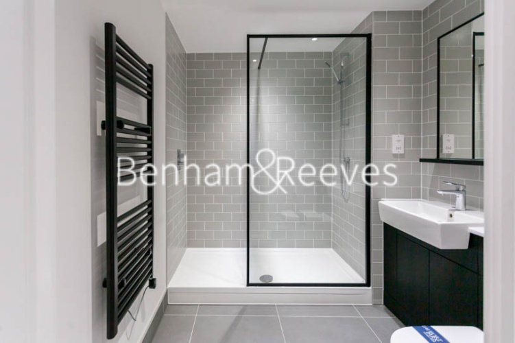 1  bedroom flat to rent in Beaufort Square, Colindale, NW9-image 4