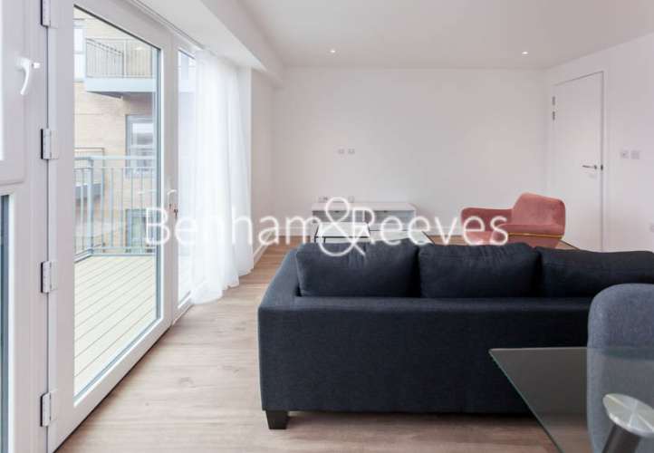 1  bedroom flat to rent in Beaufort Square, Colindale, NW9-image 12