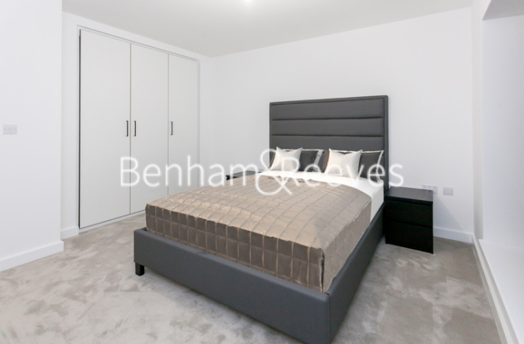 1 bedroom(s) flat to rent in Beaufort Square, Colindale, NW9-image 8