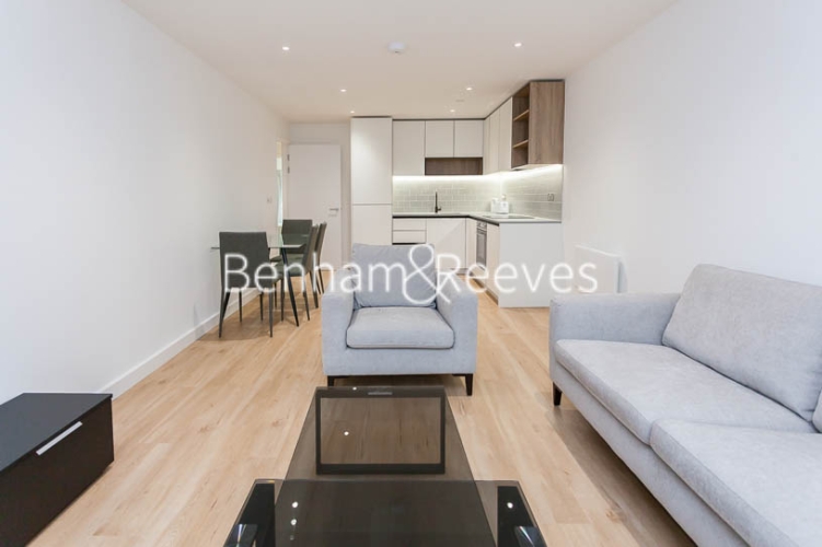 2  bedrooms flat to rent in Beaufort Square, Colindale , NW9-image 7
