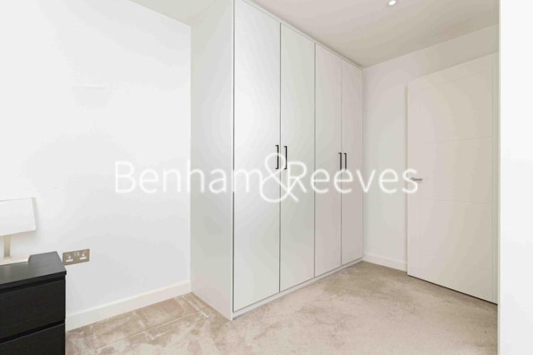 1  bedroom flat to rent in Beaufort Square, Colindale, NW9-image 15