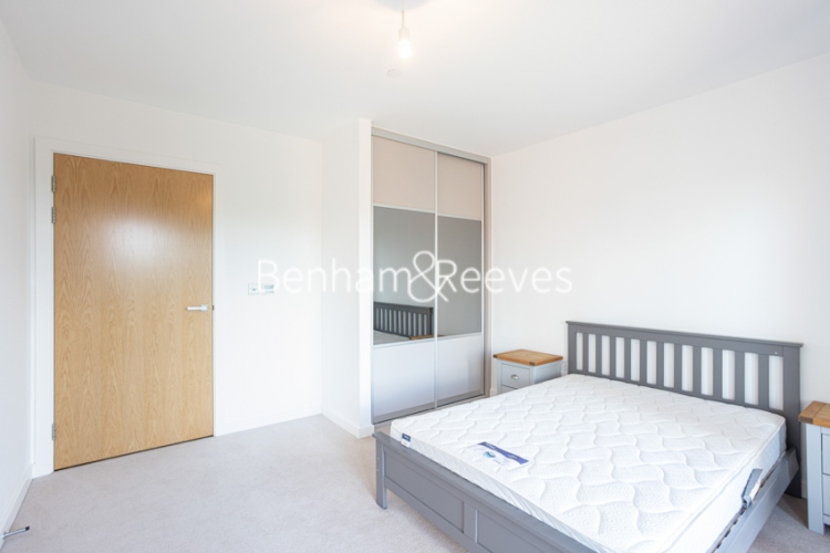 2  bedrooms flat to rent in Thonrey Close, Colindale, NW9-image 7