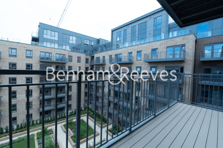 1  bedroom flat to rent in Fairbank House, Beaufort Square, NW9-image 6