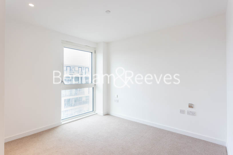 2 bedrooms flat to rent in Capitol Way, Colindale, NW9-image 3