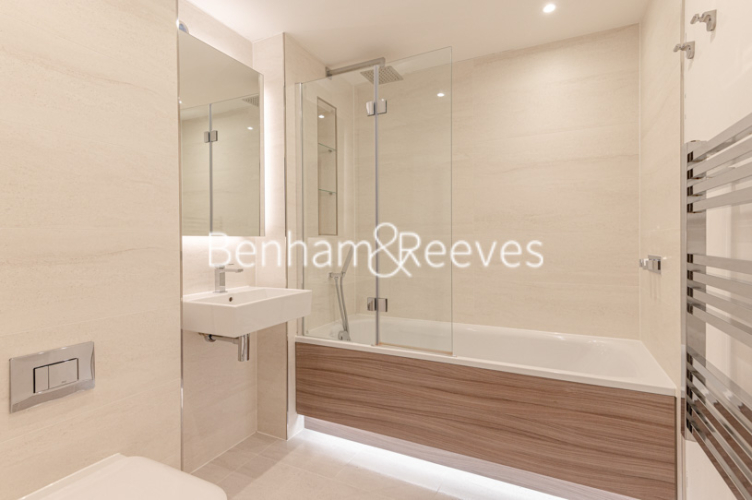 3 bedrooms flat to rent in Lismore Boulevard, Colindale Gardens, NW9-image 9
