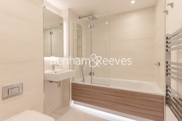 3  bedrooms flat to rent in Lismore Boulevard, Colindale Gardens, NW9-image 9