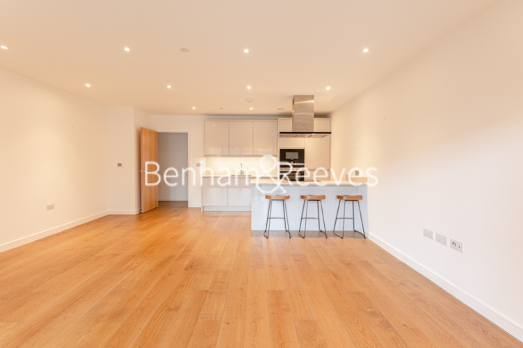 3 bedrooms flat to rent in Lismore Boulevard, Colindale Gardens, NW9-image 15