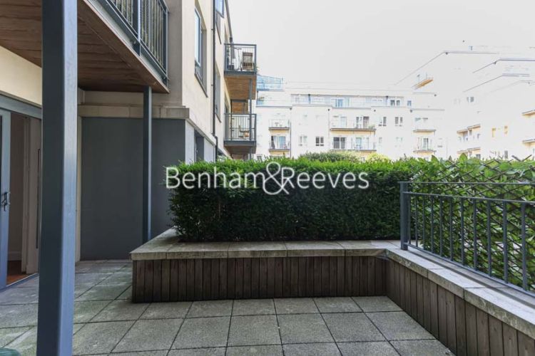 2  bedrooms flat to rent in Aerodrome Road, Beaufort Park, NW9-image 10