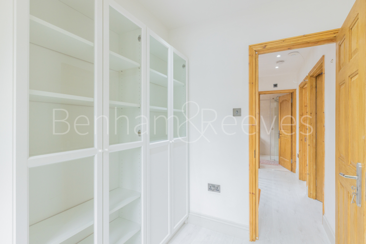 3 bedrooms flat to rent in Colin Park Road, Beaufort Park, NW9-image 18