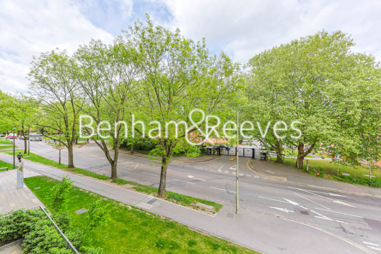 2  bedrooms flat to rent in Aerodrome Road, Beaufort Park, NW9-image 6