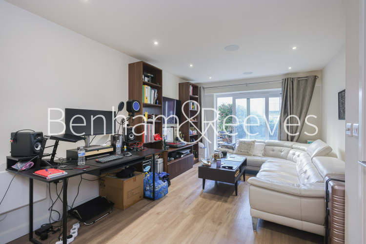 1 bedroom flat to rent in Beaufort Square, Beaufort Park, NW9-image 16