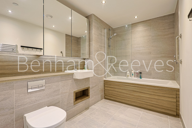 2  bedrooms flat to rent in Colindale Gardens, Beaufort Park, NW9-image 10