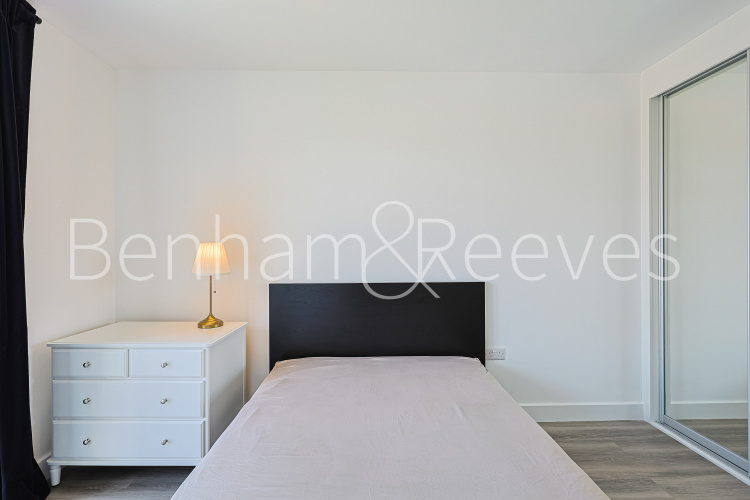 2  bedrooms flat to rent in Colindale Gardens, Beaufort Park, NW9-image 20