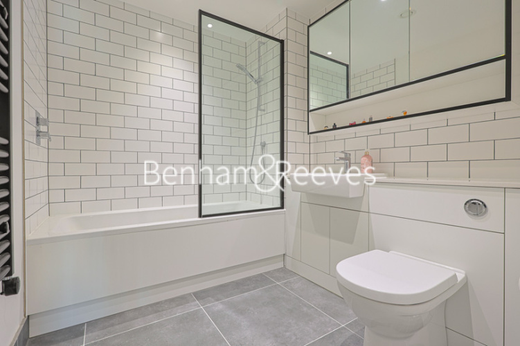2  bedrooms flat to rent in Beaufort Square, Beaufort Park, NW9-image 4