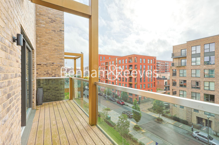 2  bedrooms flat to rent in Lismore Boulevard, Colindale, NW9-image 5