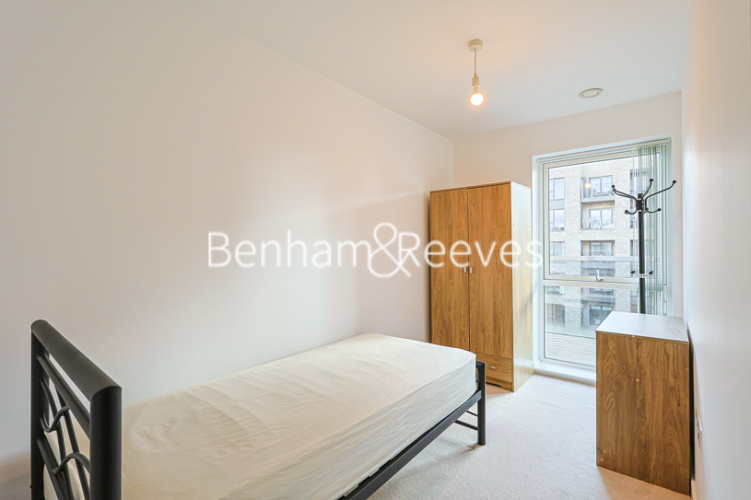 2  bedrooms flat to rent in Lismore Boulevard, Colindale, NW9-image 7
