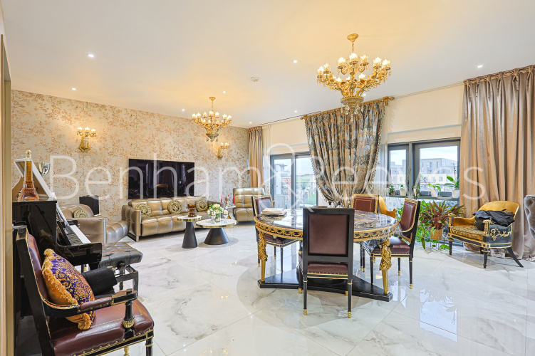 3  bedrooms flat to rent in Beaufort Square, Beaufort Park, NW9-image 1