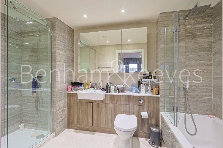 3  bedrooms flat to rent in Beaufort Square, Beaufort Park, NW9-image 4