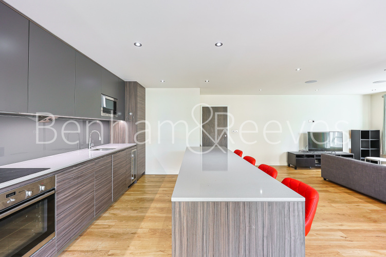 2  bedrooms flat to rent in Empire House, Colindale, NW9-image 2