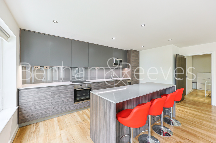 2  bedrooms flat to rent in Empire House, Colindale, NW9-image 8