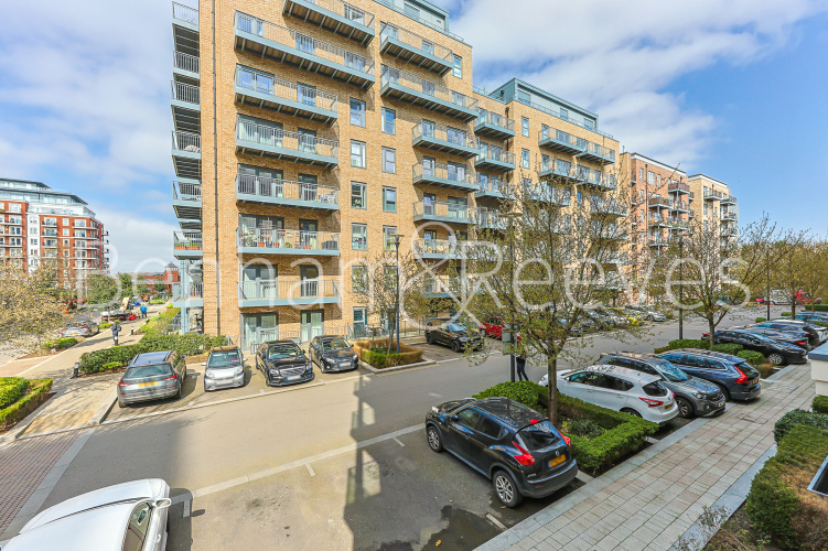2  bedrooms flat to rent in Empire House, Colindale, NW9-image 16