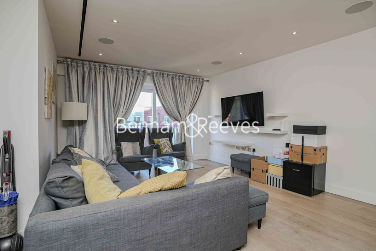 3  bedrooms flat to rent in Boulevard Drive, Colindale, NW9-image 7