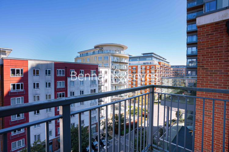 3  bedrooms flat to rent in Boulevard Drive, Colindale, NW9-image 22