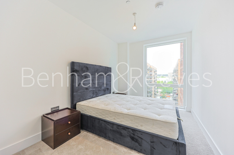 2  bedrooms flat to rent in Sanday Drive, Colindale Gardens, NW9-image 7